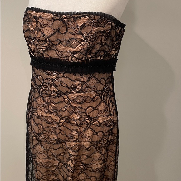 Vintage Badgley Mischka Black Lace Strapless Gown - Picture 6 of 16